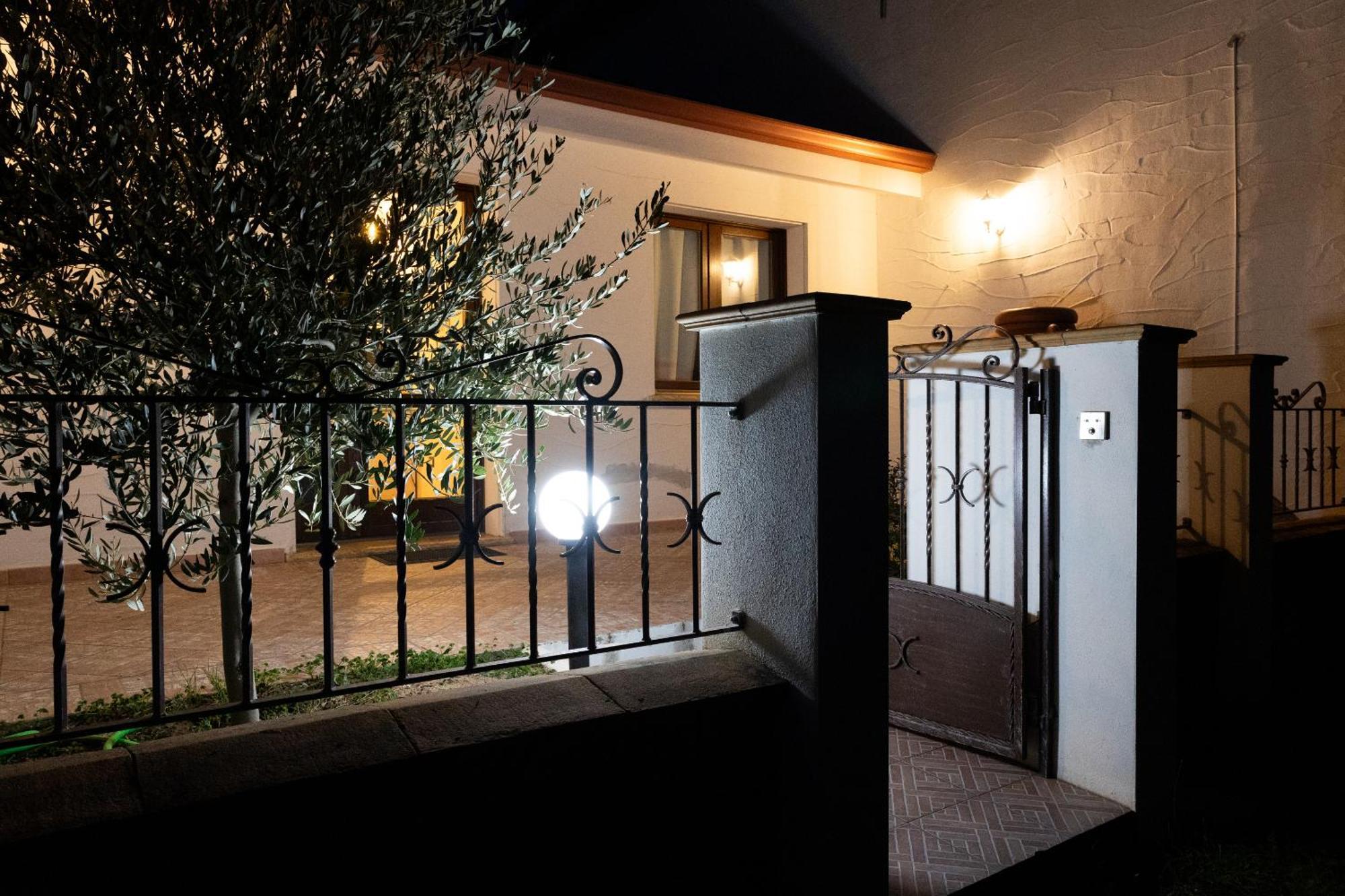 Case Vacanze Il Sogno 2 Porto Pino Exteriér fotografie