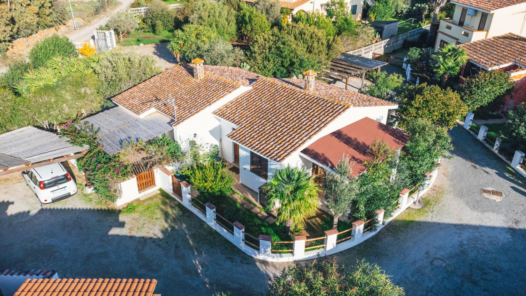 Case Vacanze Il Sogno 2 Porto Pino Exteriér fotografie