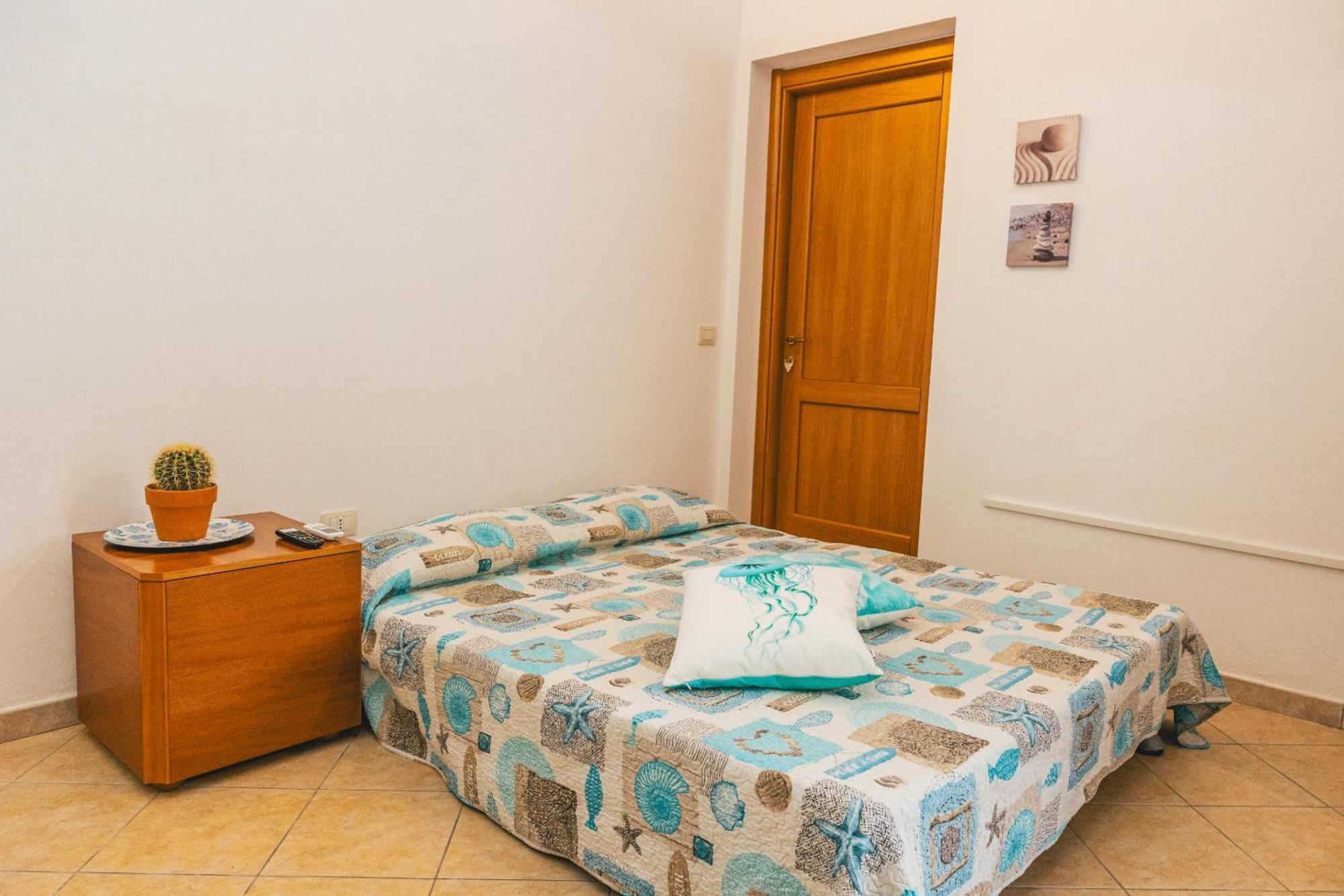 Case Vacanze Il Sogno 2 Porto Pino Pokoj fotografie